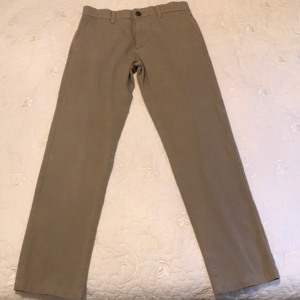 Men’s flat front khaki pants 30x32 slim fit